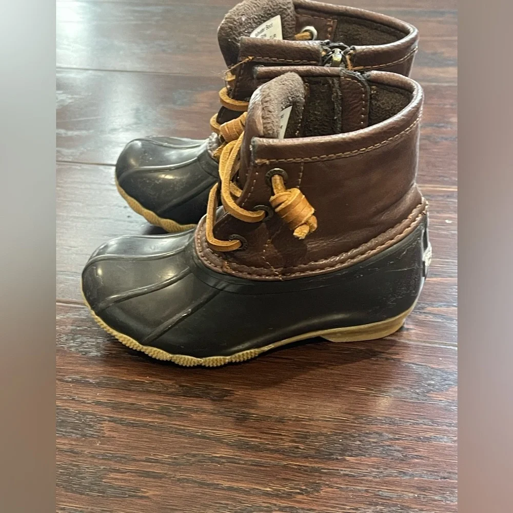 Sperry Boots Girls Size 7  Saltwater Ankle Booties Brown Rubber Waterproof
